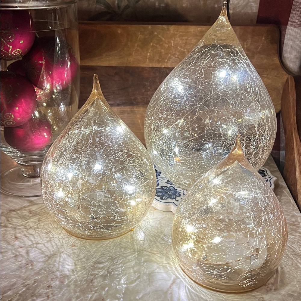 CRACKLED GLASS TEARDROP LED LIGHTS SET OF THREE HOLIDAY LIGHTING